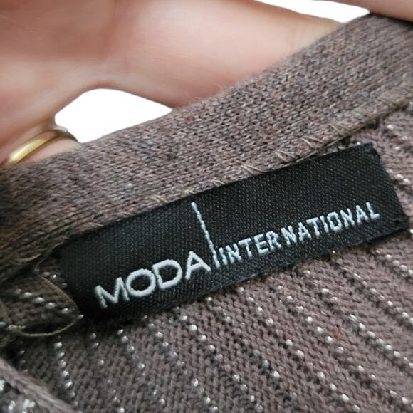 Moda International Dress Size Small S Long Sleeve Low Back Scalloped Hem Modest - Picture 8 of 9